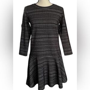 Ann Taylor Loft Women’s Drop Waist Dress Black White Print 3/4 Sleeve Medium